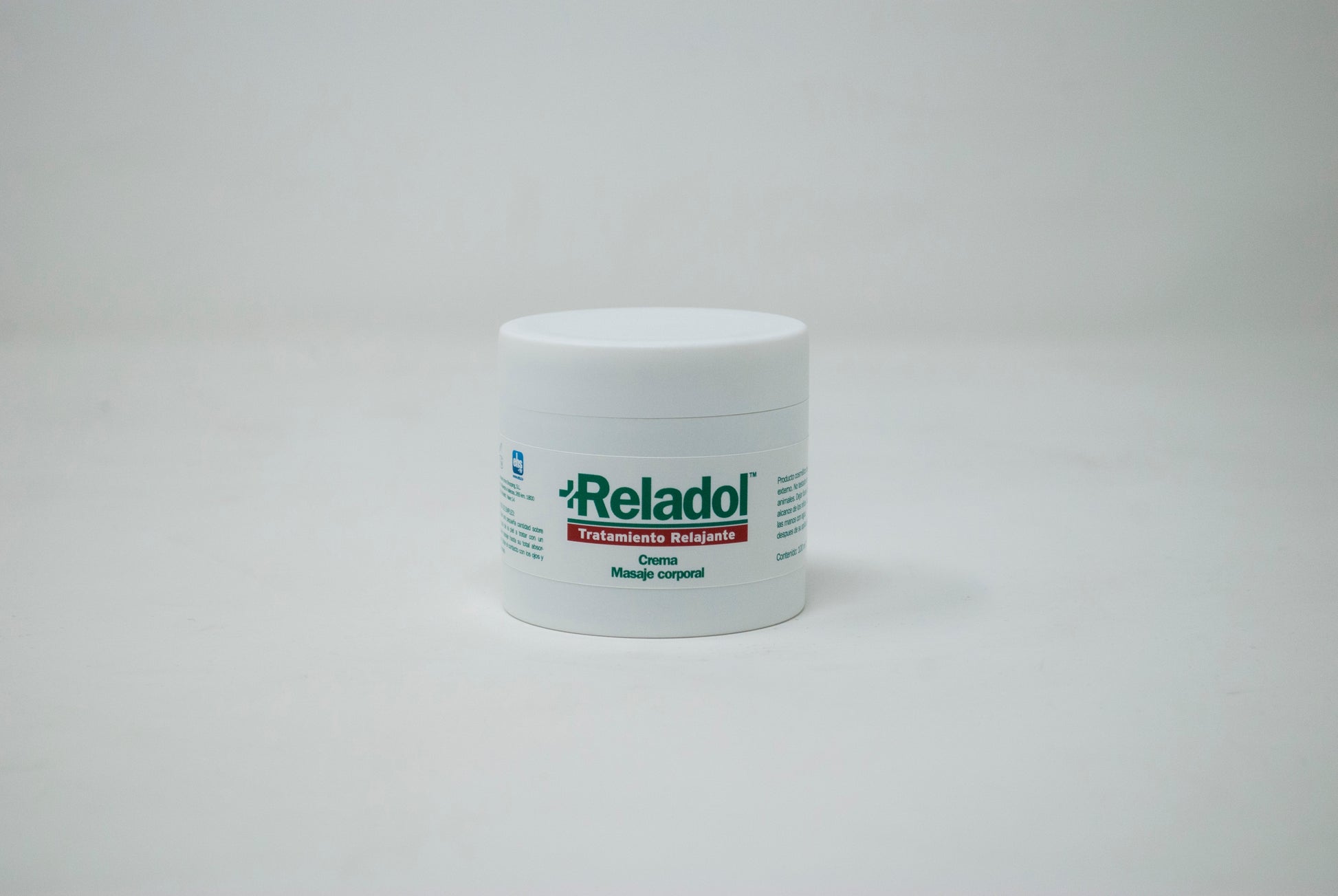 RELADOL, mentolos aromájú testmasszázs krém ízületi fájdalmak enyhítésére, 100 ml 4 